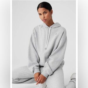 ALO Accolade Hoodie - Athletic Heather Gray
